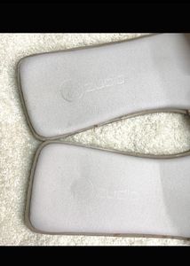 women’s elegant flat