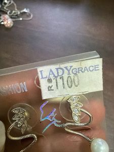 Elegant Pearl &amp; Crystal Earrings