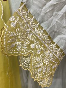 sangaria new Elegant Kurta Set with size L Dupatta