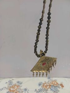 Ethnic Necklace Set with Green Beads