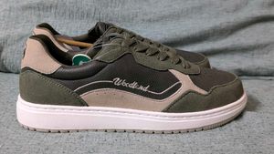 Limited Edition Size 8