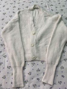 White Cropped Knit Cardigan🤍