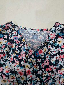 Floral Print V-Neck Mini Dress