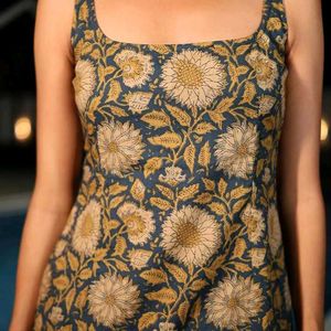 Bohemian Floral Print Sleeveless Kurta