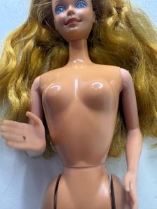 Reserved. Defective Vintage Barbie