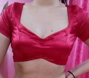 Backless Red ♥️