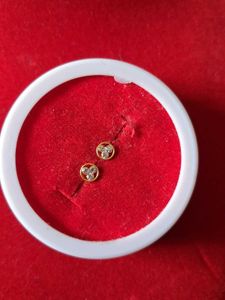 Elegant Stud Earrings with Clear Stones