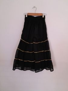 Black Top &amp; Bottom Set (Girl's)