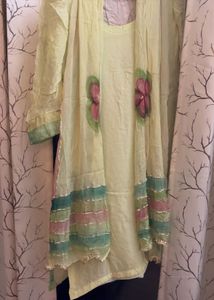 Beautiful Striped Kurta Set with Dupatta