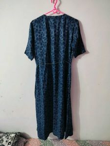Blue Floral Print maxi dress 💙👗