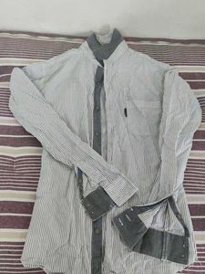 Striped Men and Women shirt by Calvin Klein