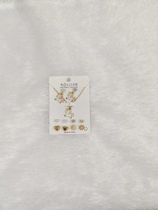 Roslynd Necklace and Earring Set