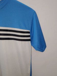 Jersey so comfortable for  sport's best colour