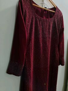 Elegant Maroon Kurta with Sparkly Detail