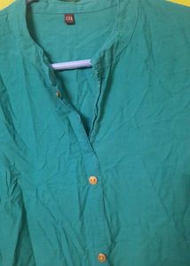 Hurryup To Grab...Women's Solid Cotton Kurti ,nice Looking As Formals For Office ,meetings Others,it Has Buttons That Was Only Design