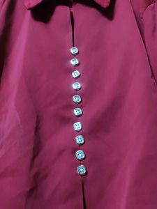 Maroon Puff Sleeve Buttoned Top