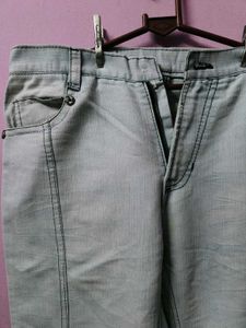 Light Wash Seamed Straight Leg Jeans