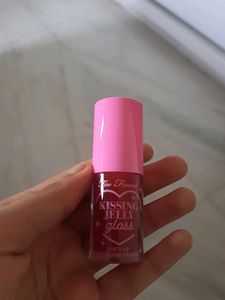 Too Faced Kissing Jelly Gloss
