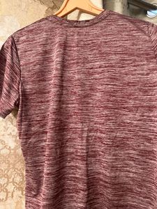 🛍️🛍️🛍️Maroon Patterned Workout T-Shirt,Bust-36