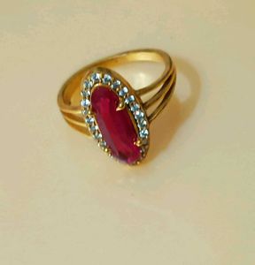 Elegant Statement Ring with Pink Stone