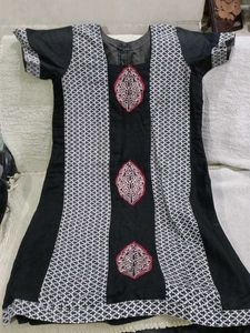 Ethnic Black & White Embroidered Kurta