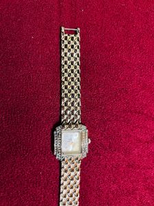 Branded Watch New With Tag ❤️😍U Can Check Reviews