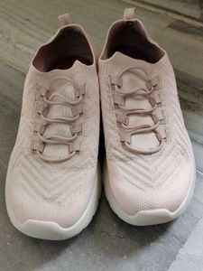Skechers Women's Pink Sneakers