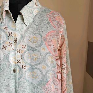Vintage Floral Print Button-Up Shirt