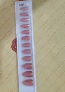 Stylish False Nails - 12 Pcs