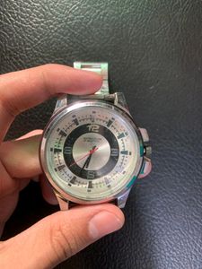 Attractive Design Branded Watch ⌚