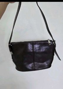 Chic Black Leather Shoulder Bag
