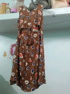 Brown Floral Print Sleeveless Dress