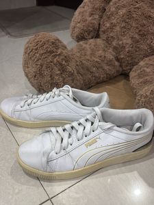 Puma White &amp; Gold Casual Sneakers