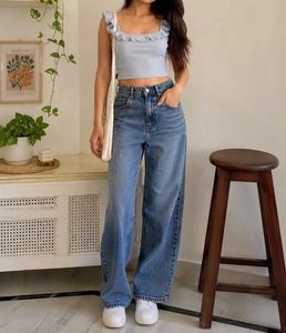 Ruffle crop top