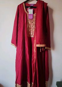 Maroon Kurta Set with Golden Embroidery