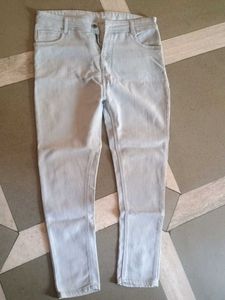 Light Wash Denim Jeans