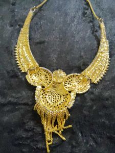 Artificial Exquisite Gold Necklace