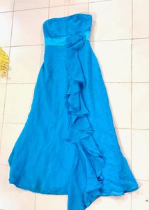 Stunning Blue Strapless Gown