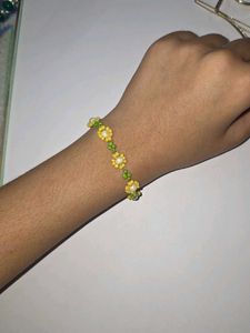 Cute y2k Handmade Daisy Beaded Bracelet