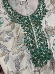 Floral Embroidered Kurta