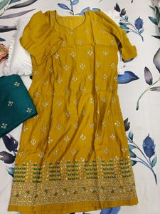 Beautiful Yellow Kurta Set with Teal Pants