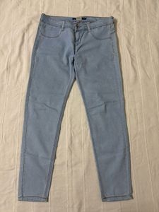 Pull &amp; Bear Denim Jeans
