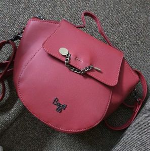 Baggit Crossbody Bag