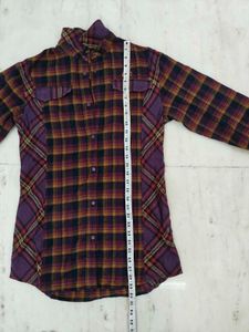 Millet Plaid Button-Up Shirt
