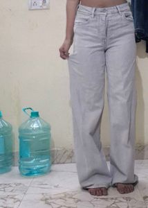 Light Wash Wide Leg Jeans