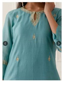 Floral Embroidered Sequinned Kurta Wi