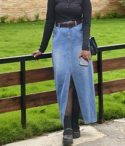 front slit light blue skirt