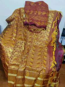 Leaf Print Saree