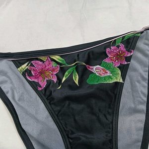 Black Floral🪔 Bikini Bottom
