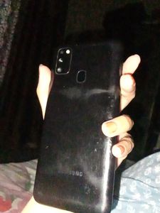 samsung m21